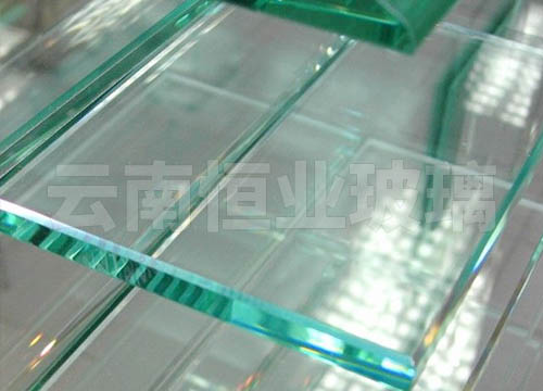 昆明鋼化玻璃廠家